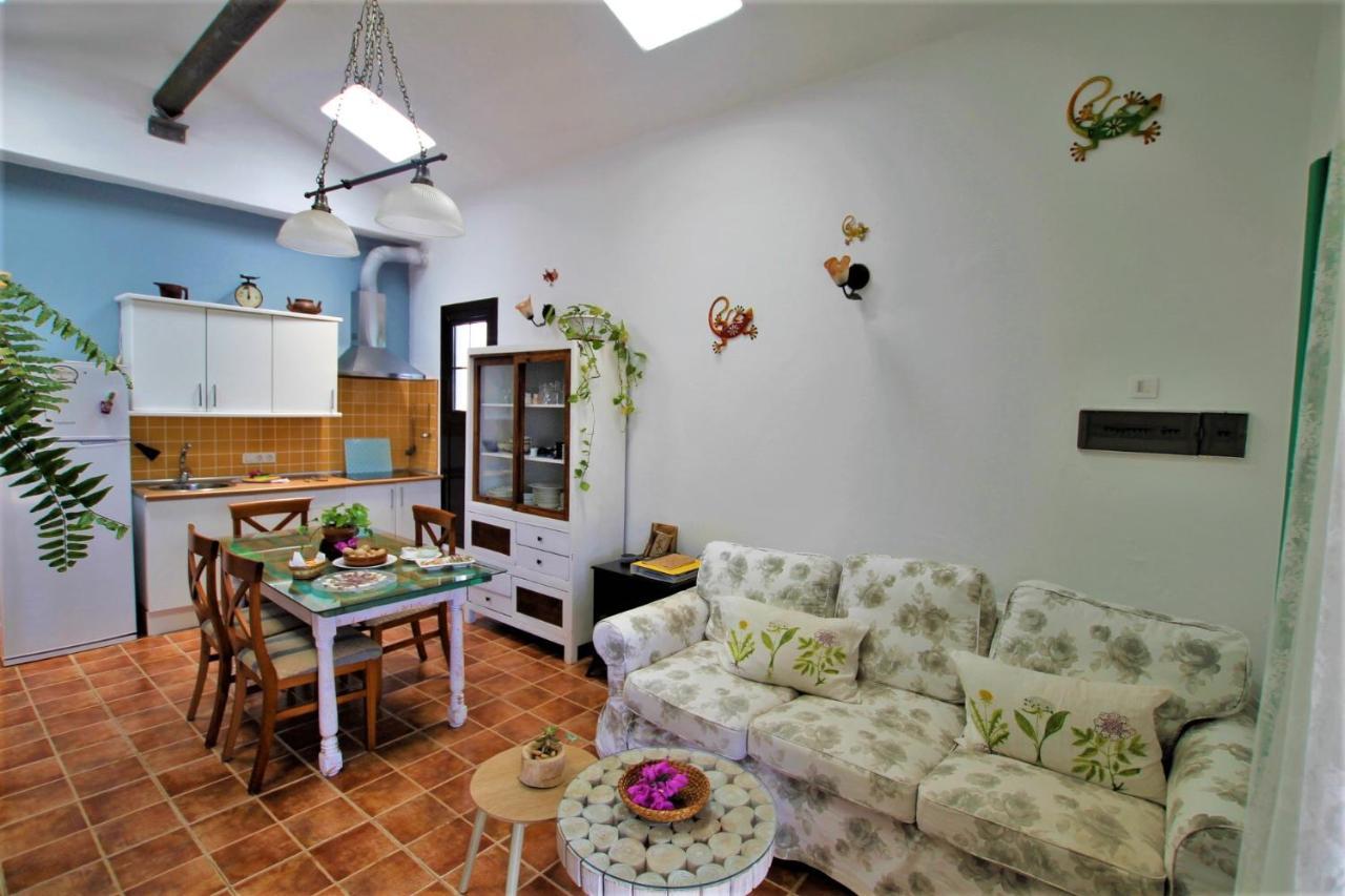 Vivienda Vacacional El Lagarto Mácher Exteriör bild