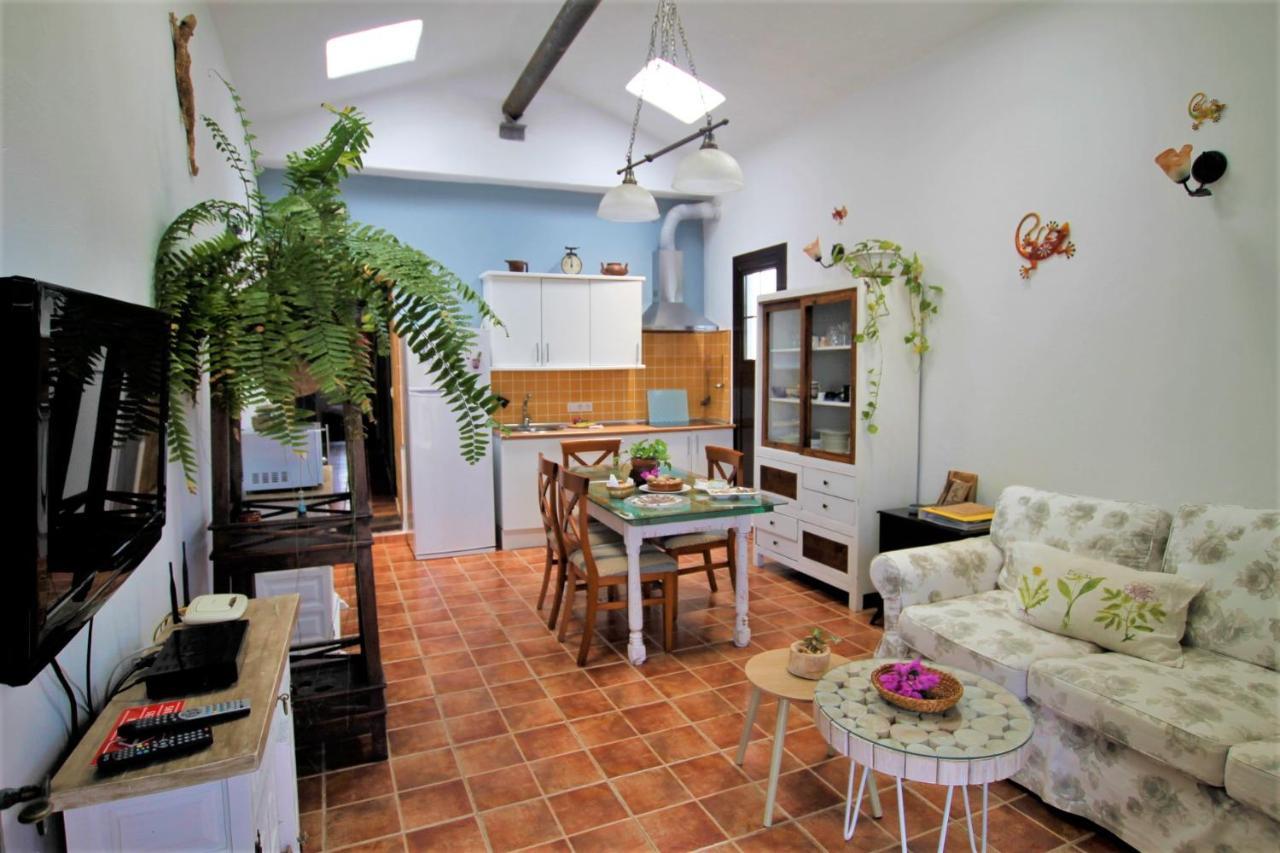 Vivienda Vacacional El Lagarto Mácher Exteriör bild