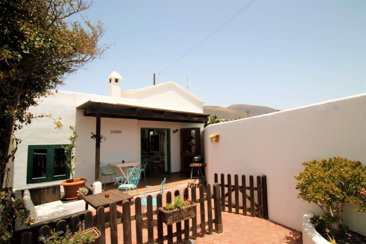 Vivienda Vacacional El Lagarto Mácher Exteriör bild